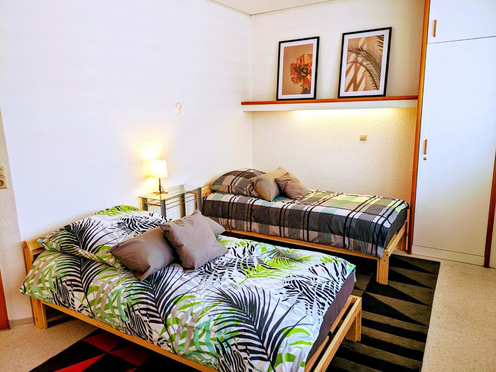 4 Zimmer Geraeumige Und Ruhig Gelegene Ferien- Und Monteurwohnung Nur Fuer Sie Allein Aujvari Vermietungen Spiegelberg Esterno foto