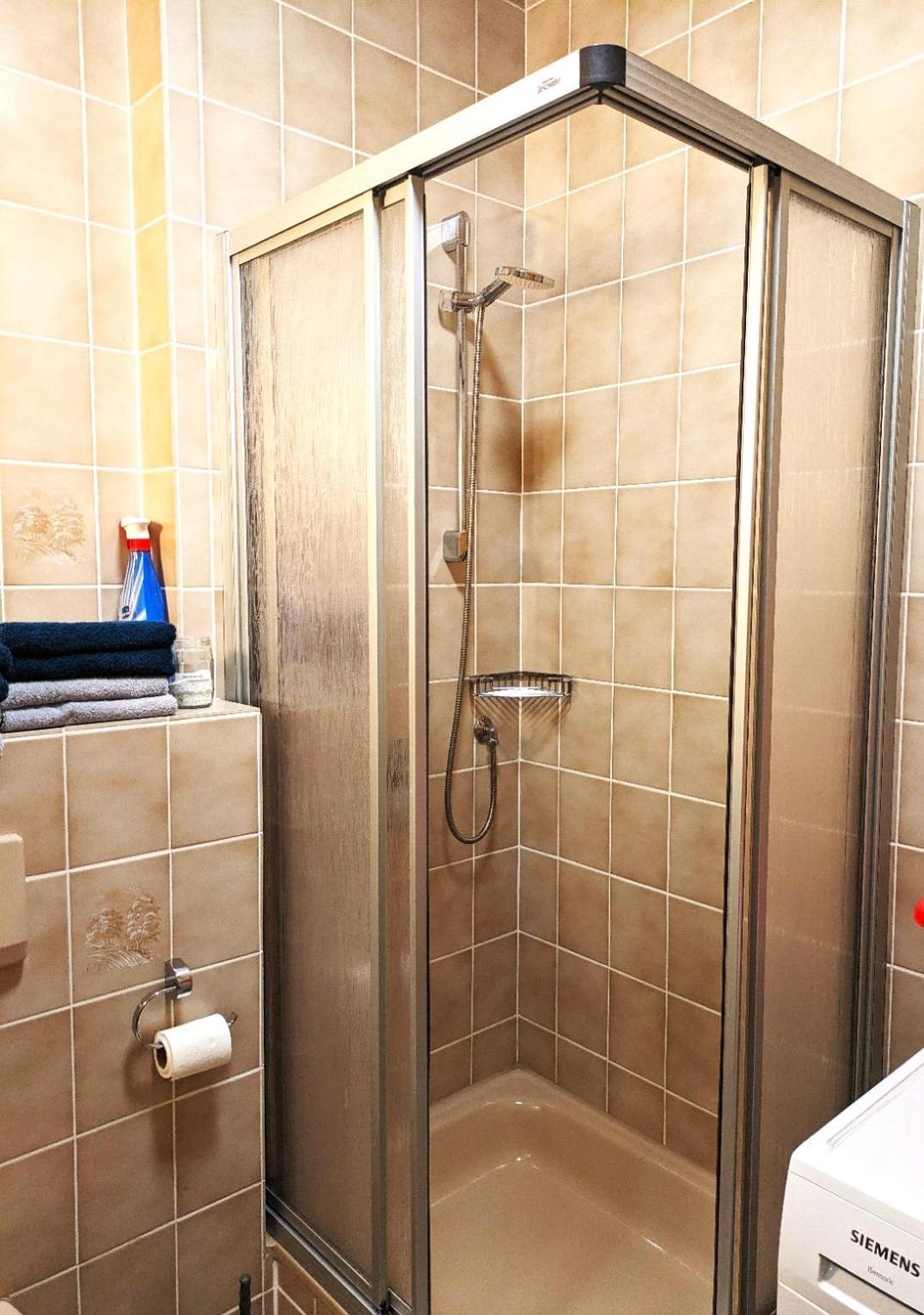4 Zimmer Geraeumige Und Ruhig Gelegene Ferien- Und Monteurwohnung Nur Fuer Sie Allein Aujvari Vermietungen Spiegelberg Esterno foto