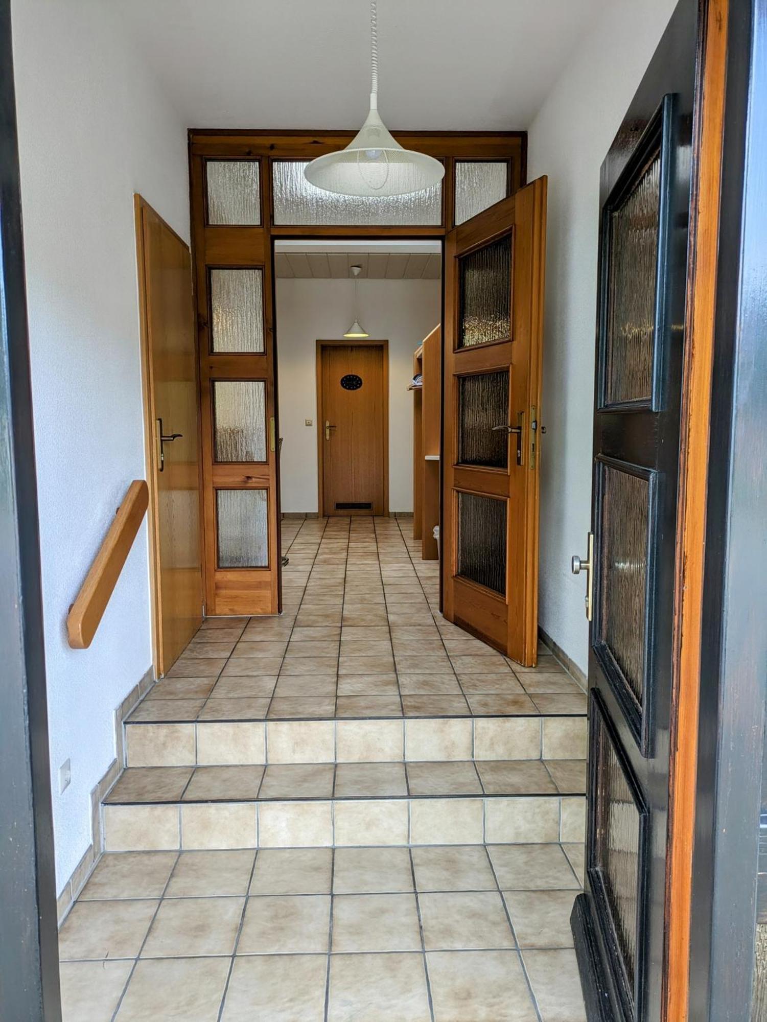 4 Zimmer Geraeumige Und Ruhig Gelegene Ferien- Und Monteurwohnung Nur Fuer Sie Allein Aujvari Vermietungen Spiegelberg Esterno foto